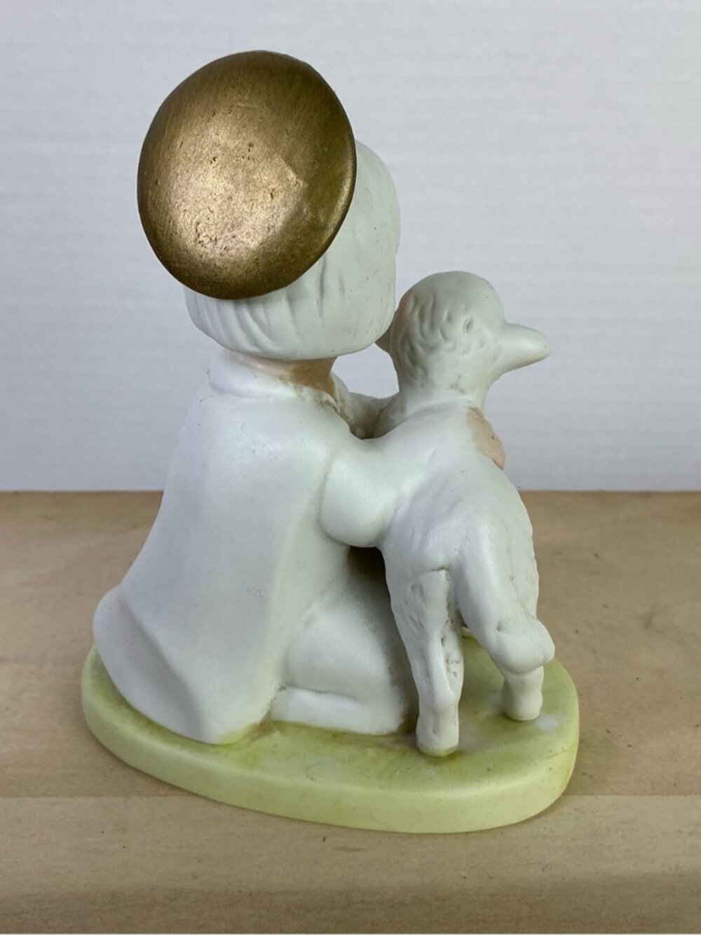 Homco Vintage Holy Child Angel Lamb 5605 Hand Painted Porcelain Collectible 1980 - Picture 4 of 12